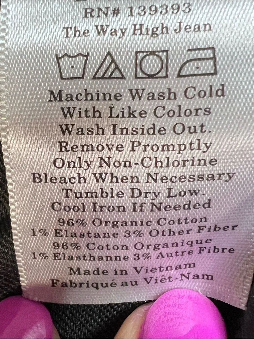 Everlane description “girls